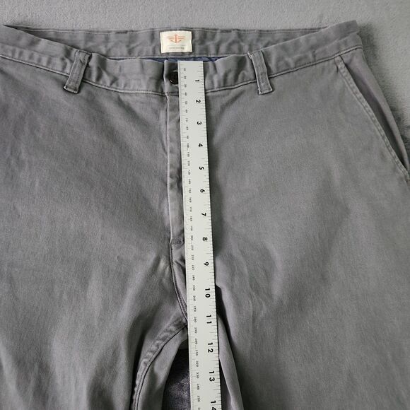 Dockers Pants Mens Size 34x32 Easy Khaki Gray Straight Fit Flat Front Casual - Picture 5 of 11